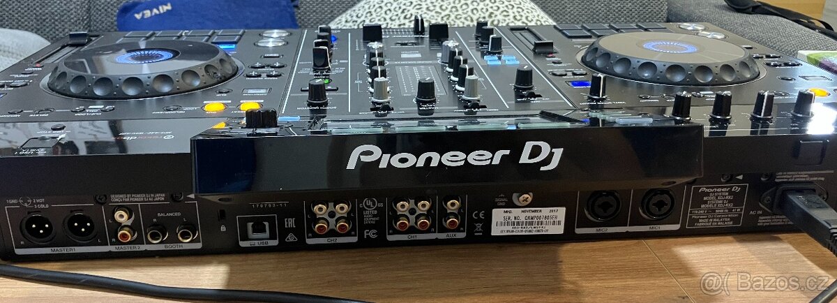 PIONEER RX2 + CASE - 3