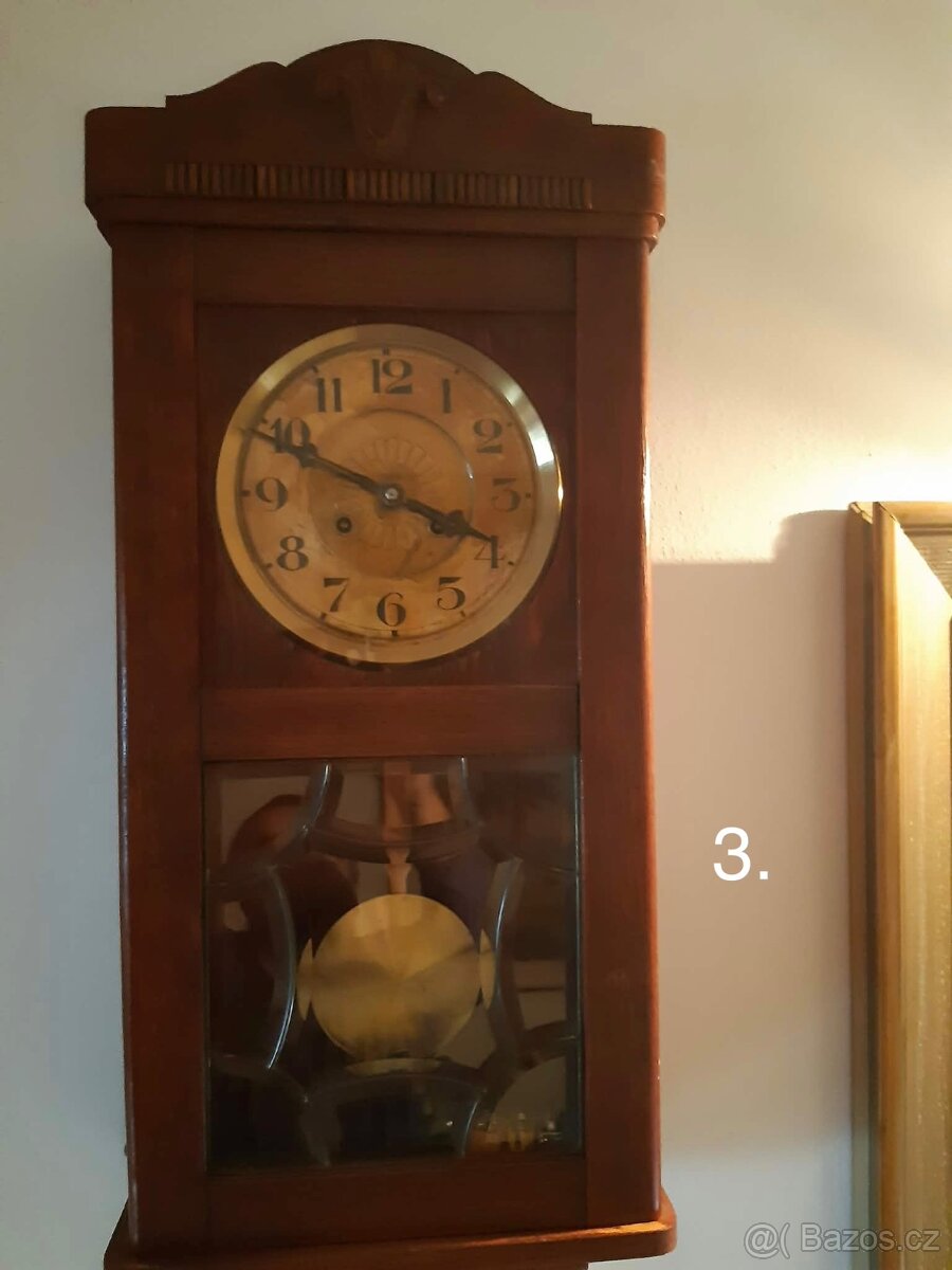 Různé starožitné hodiny - 3