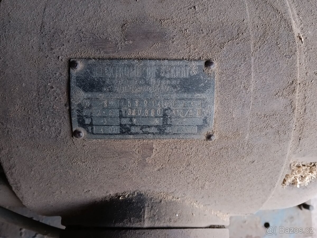 Hoblovka, srovnávačka - 3