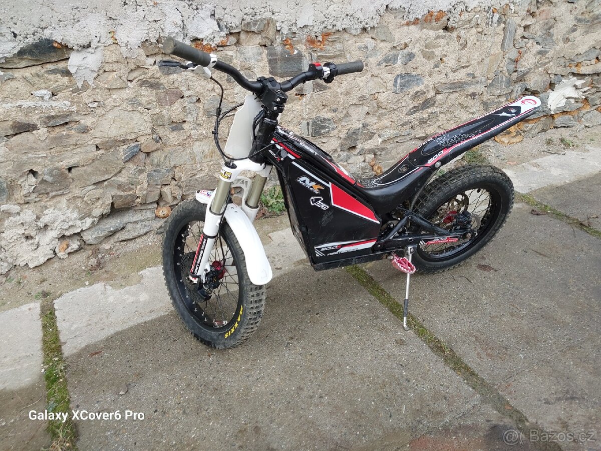 Oset 20 dětská trialova motorka - 3