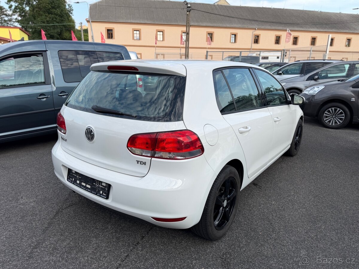 Volkswagen Golf 1.6 tdi - 3