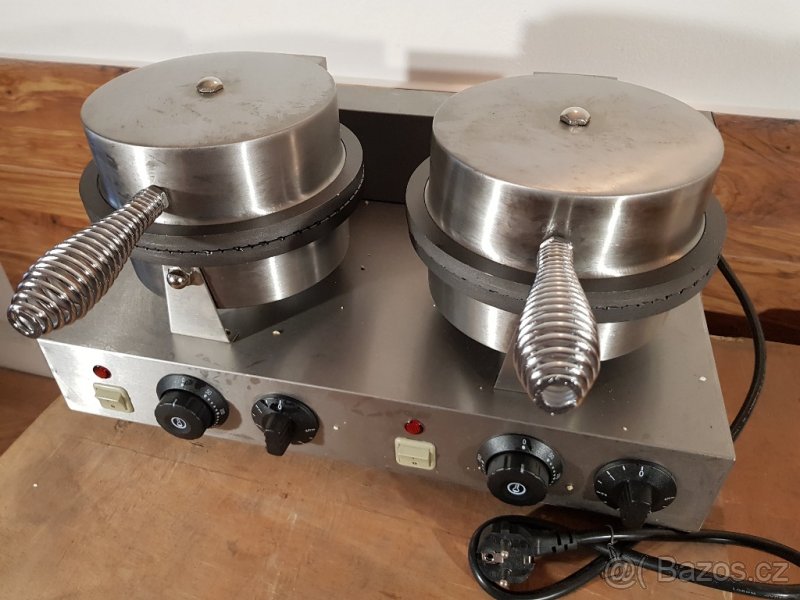Vaflovač kornoutovač elektrický profi - 3