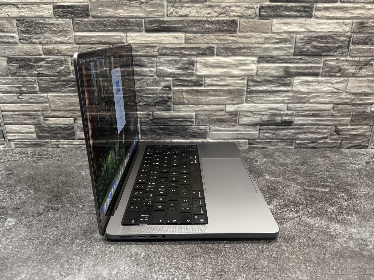 MacBook Pro 14” 2023 M2 Pro / 16GB / 512GB - 3
