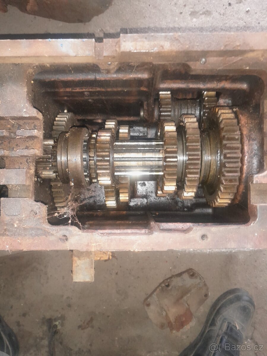 Náhradní díly zetor - 3