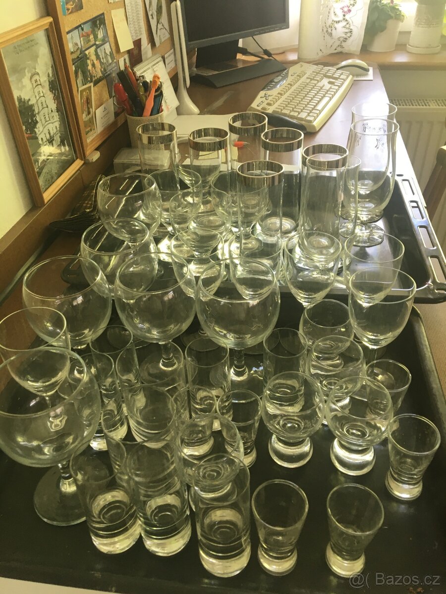 Sklenice na víno,likéry,štamprle, poháry aj.kuchynské sklo - 3