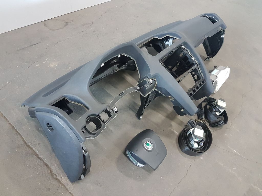 Airbagová sada s palubní deskou Škoda Octavia II - 3