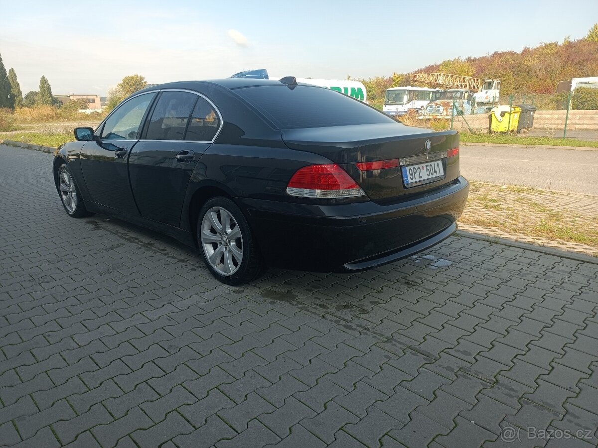 BMW 730 3.0D 160 kW Automat Rok 2004 - 3