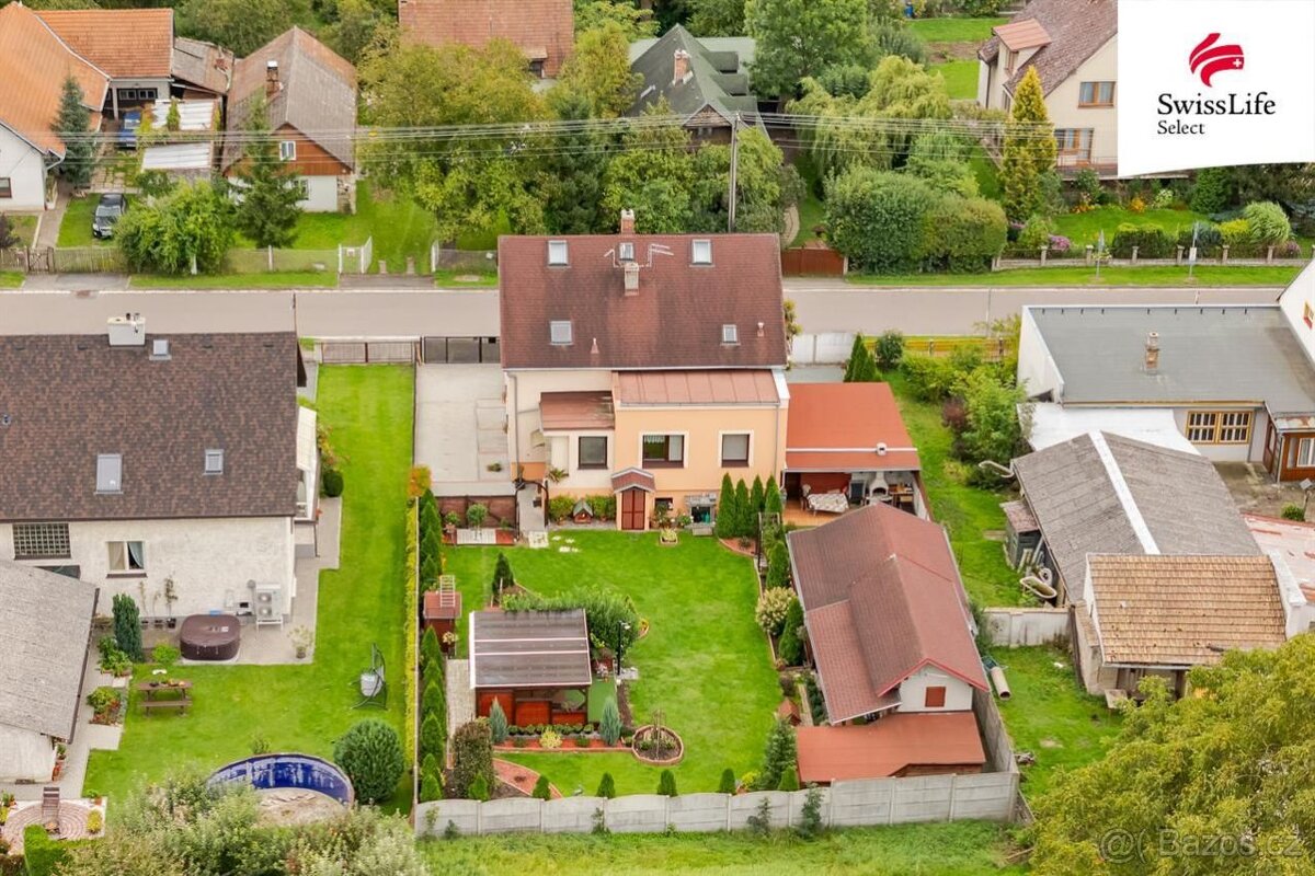 Prodej rodinného domu 200 m2, Jasenná - 3