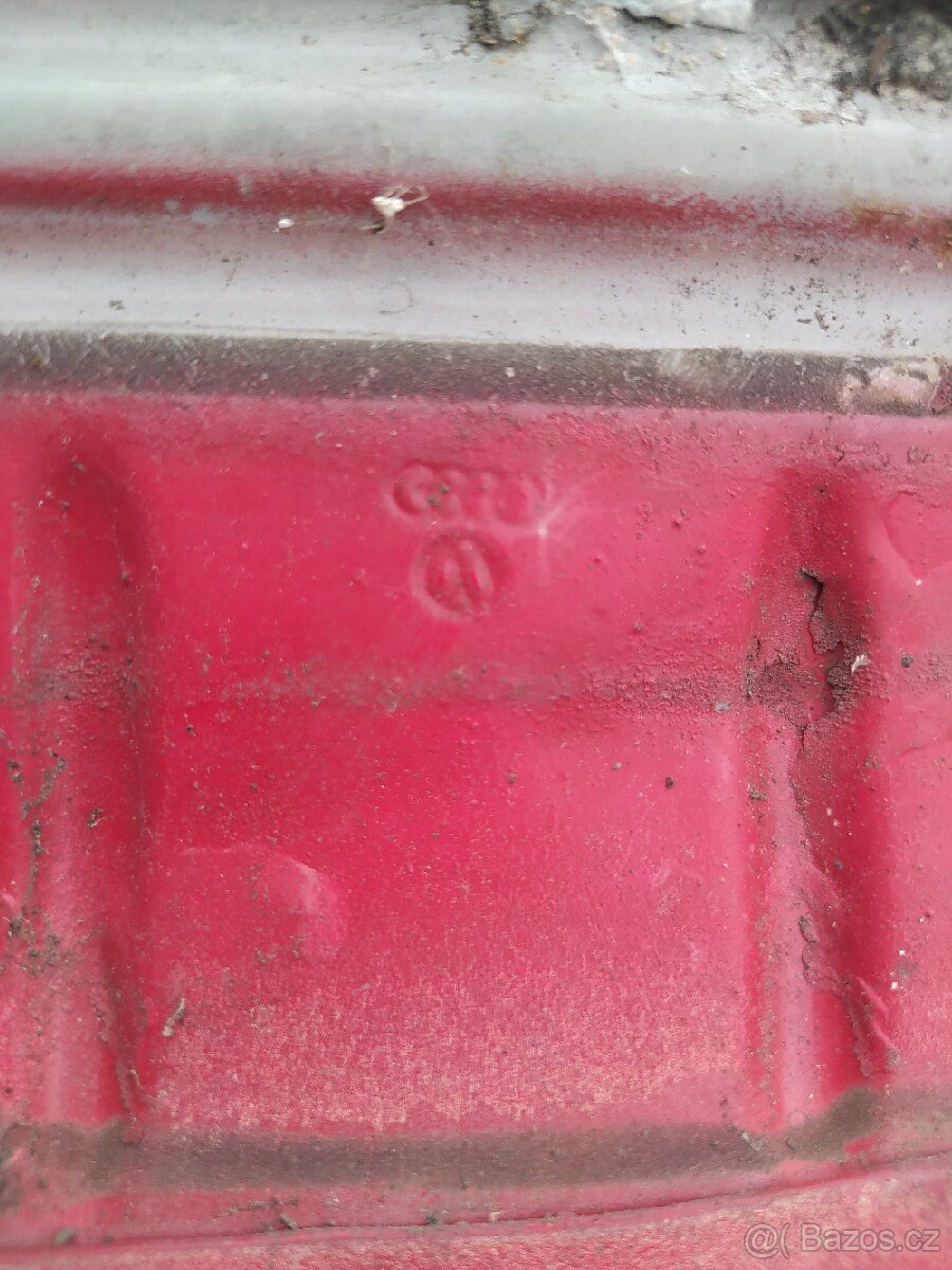 VW Golf mk2 - originální blatník - 3