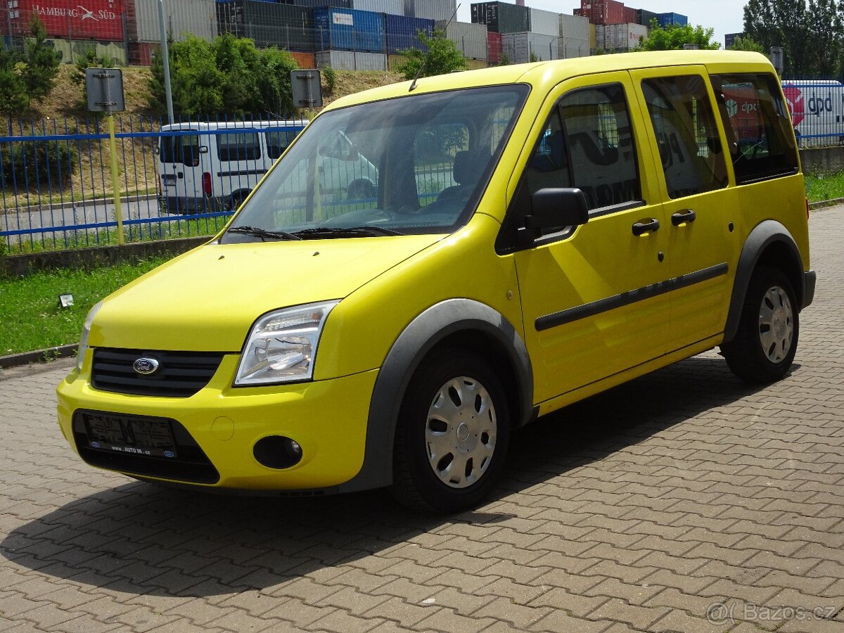 Ford Transit Connect 1.8 TDCi 5.míst - 3