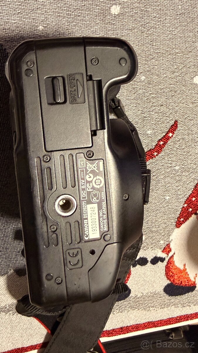 Prodám Canon EOS 550D + Sigma DC 17-70 makro - 3