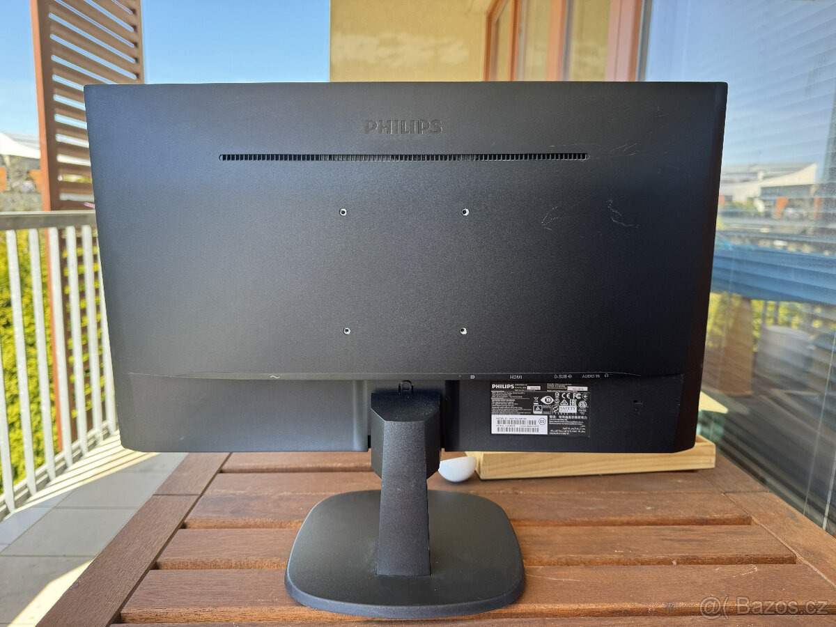 24" Philips 243V7QJABF - 3