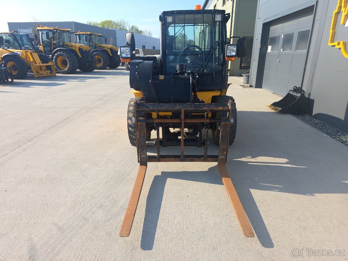 JCB Loadall 520-40 - 3
