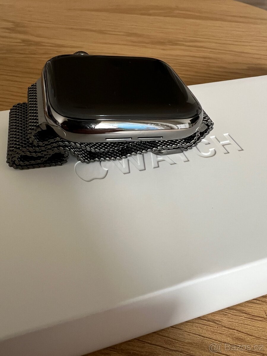 Apple Watch Series 6, GPS + Cellular - 3