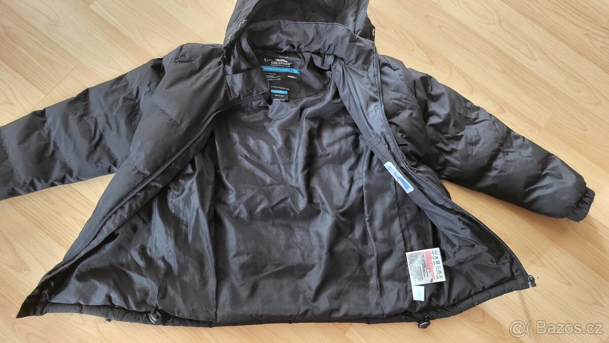 Teplá zimní bunda zn. Trespass - 3
