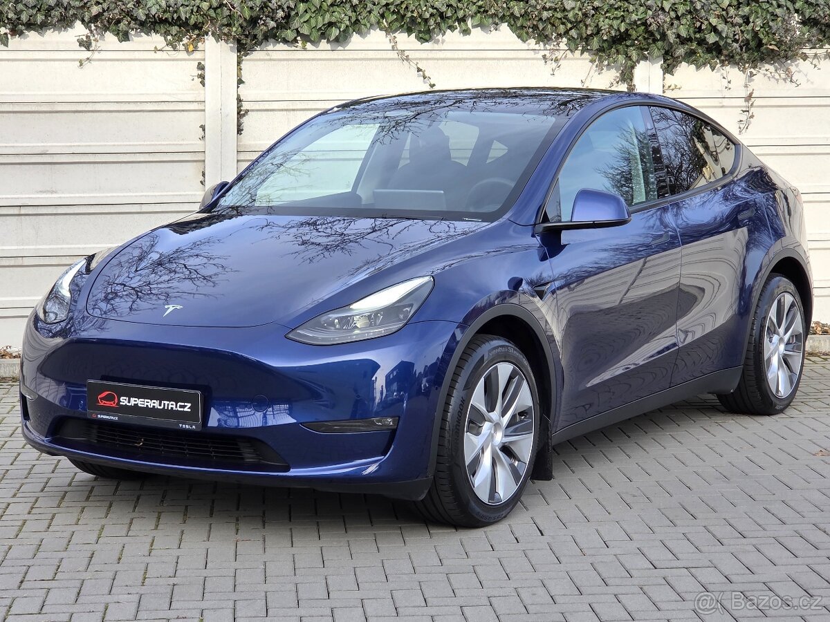 Tesla Model Y Long Range 378Kw 1.majitel - 3