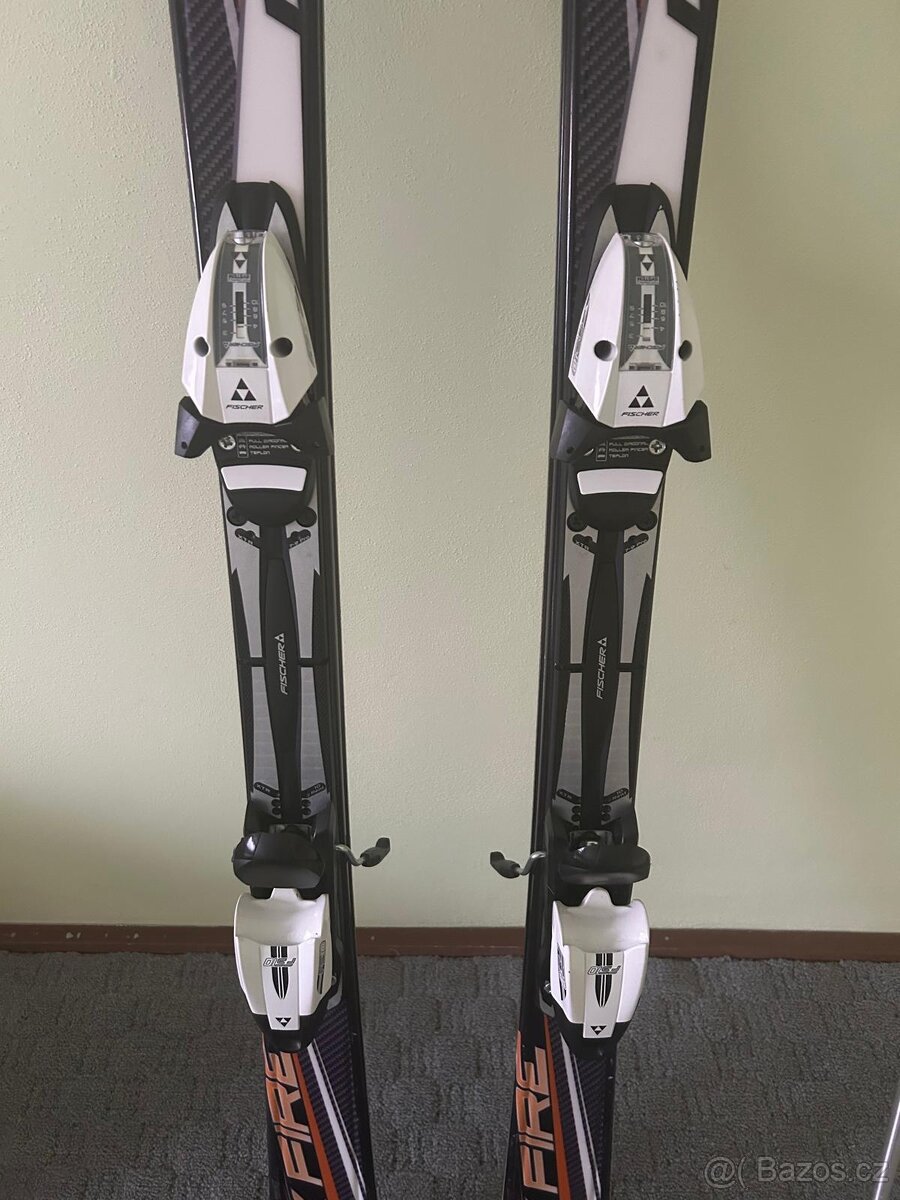 Prodám kompletní lyžařský set - 3