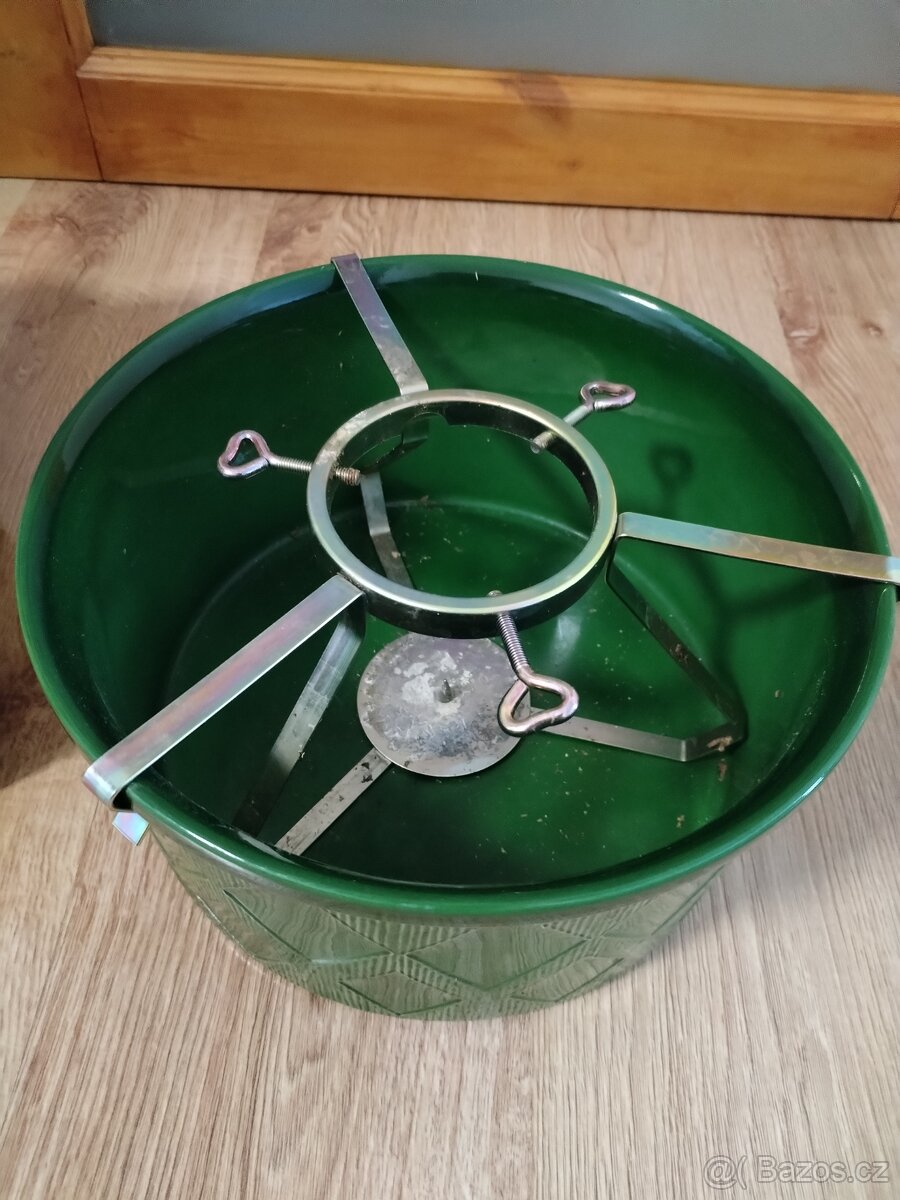 Stojan na vánoční stromeček 29 cm. - 3