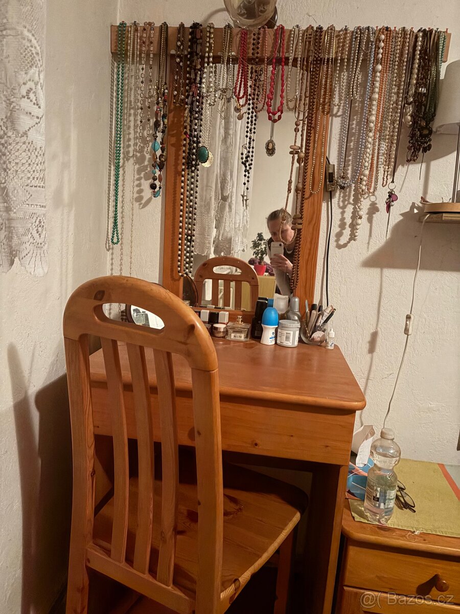 Ložnice sestava masiv dřevo - 3