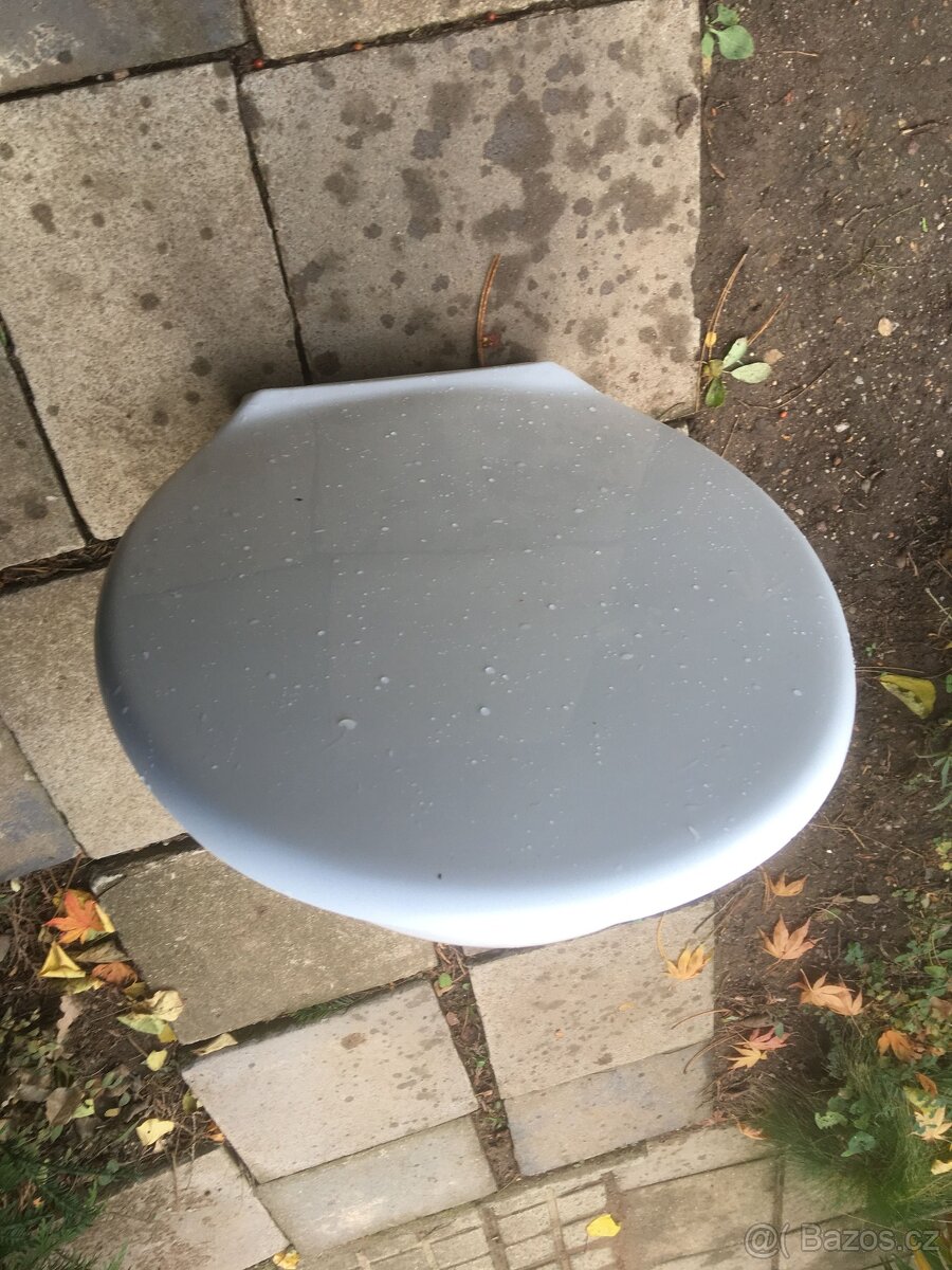 Závěsné WC Kolo - 3