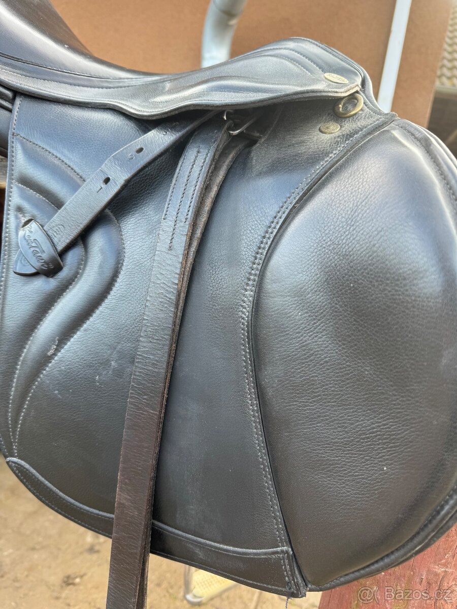 Sedlo s vybavením - 3