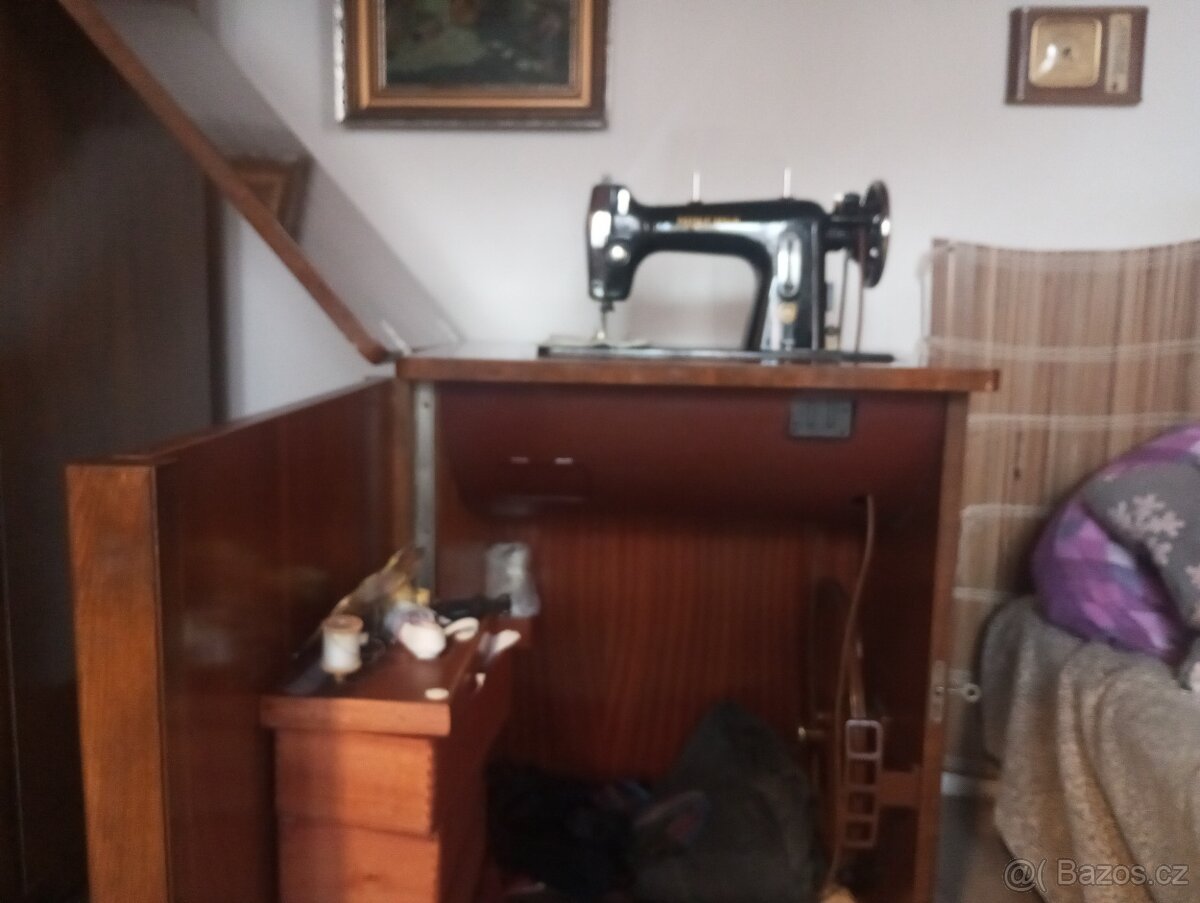 Šicí stroj - 3