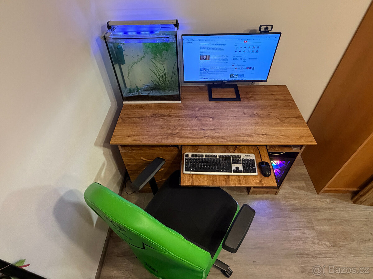 PC stůl, počítačový stůl, stůl k počítači, Vsetín - 3