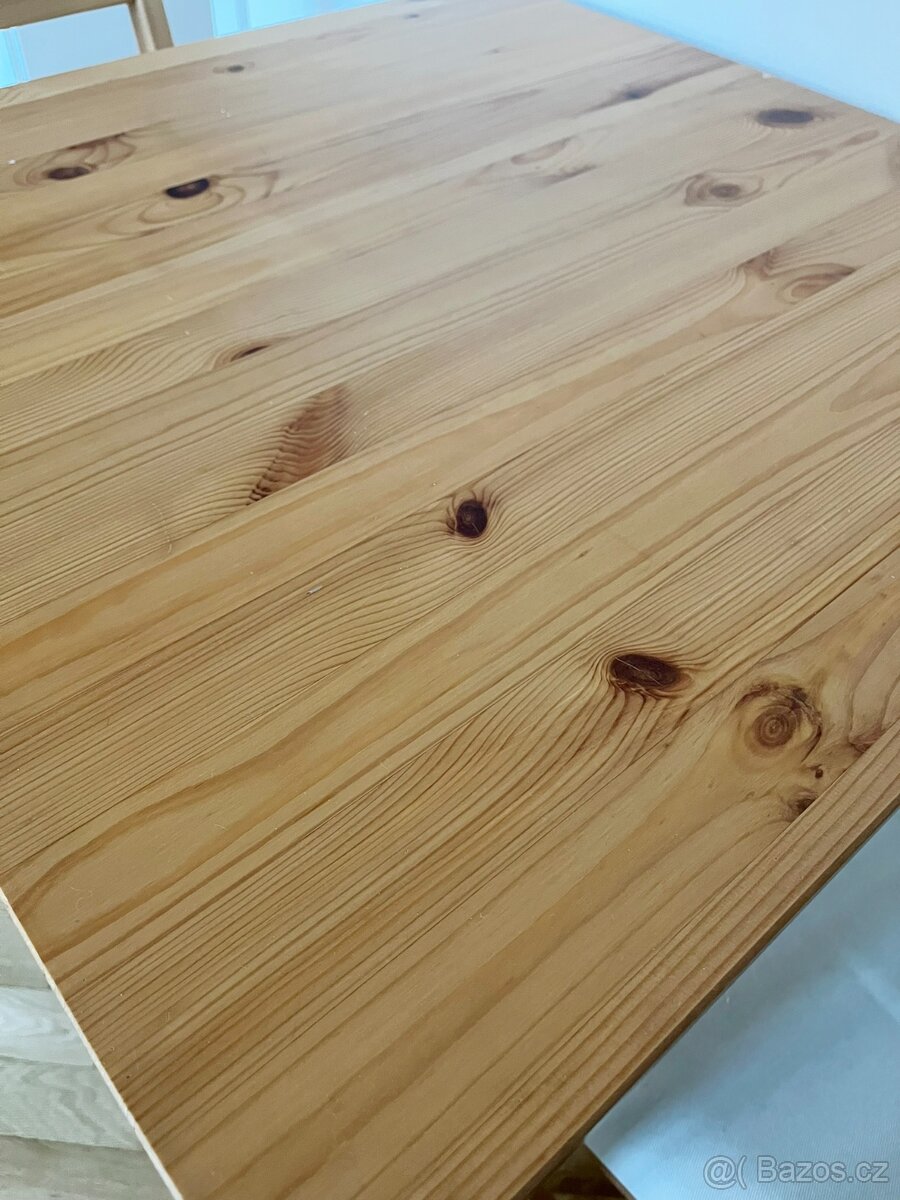 Malý jídelní stolek IKEA - 3