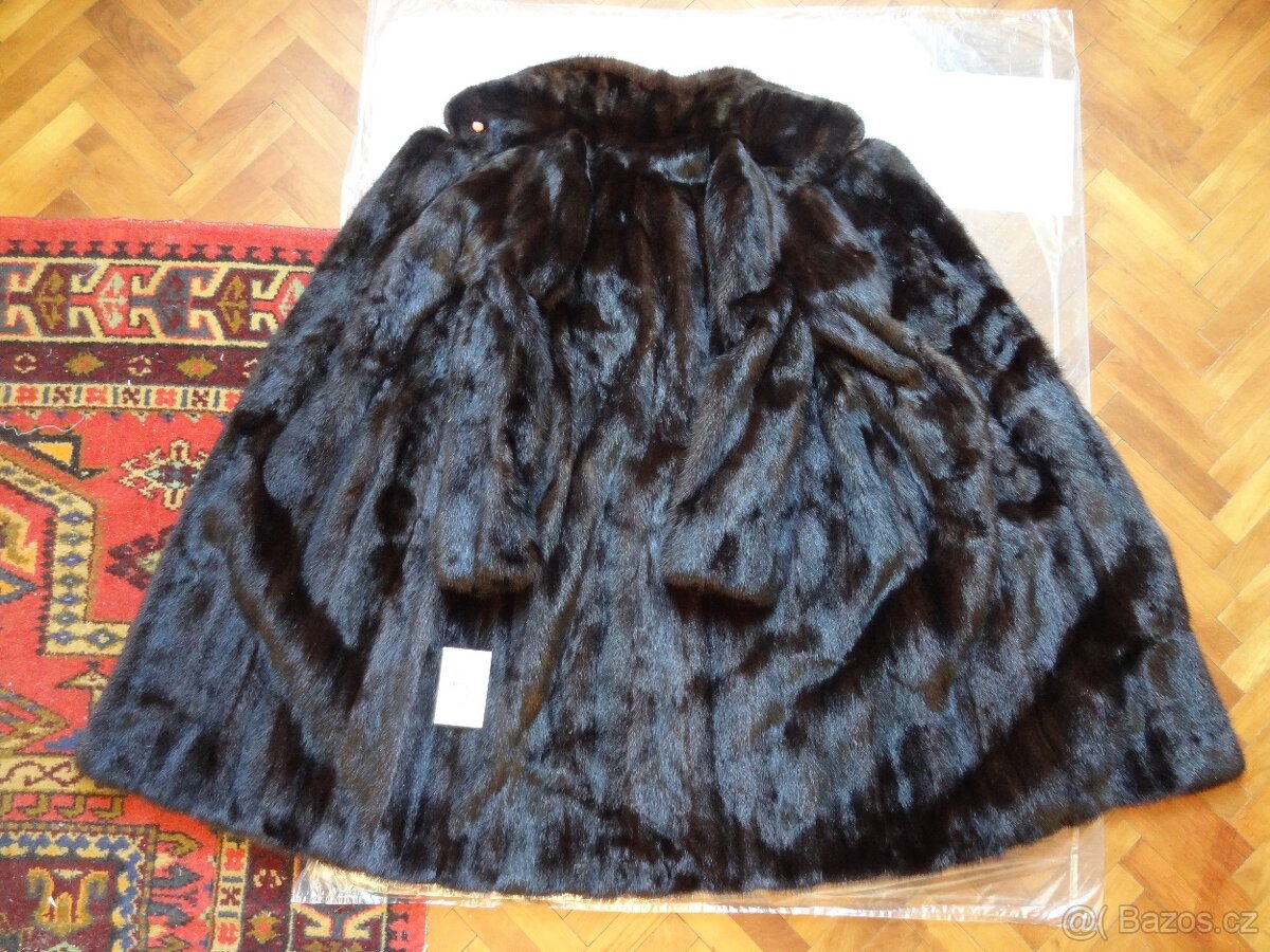 NORKOVÉ KOŽICHY - 3