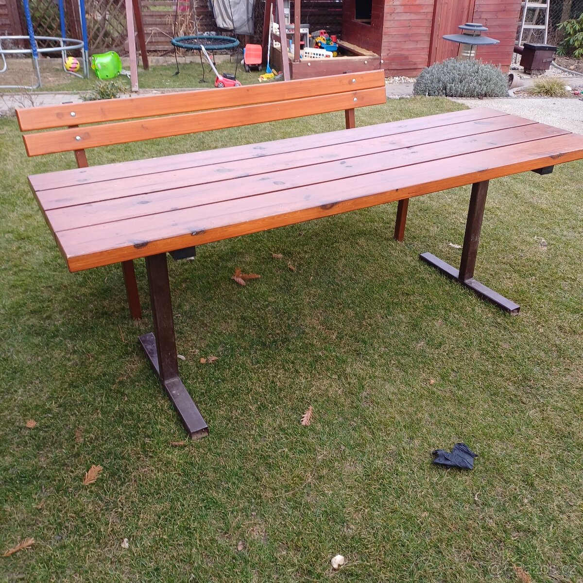 zahradní lavice se stolem - 3