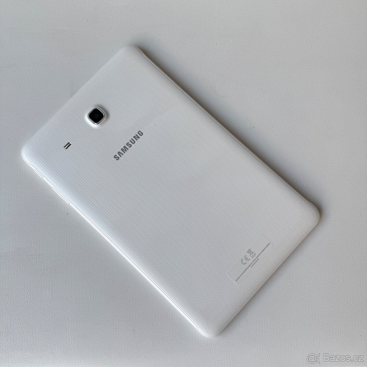 Tablet Samsung Galaxy Tab E SM-T560 - 3