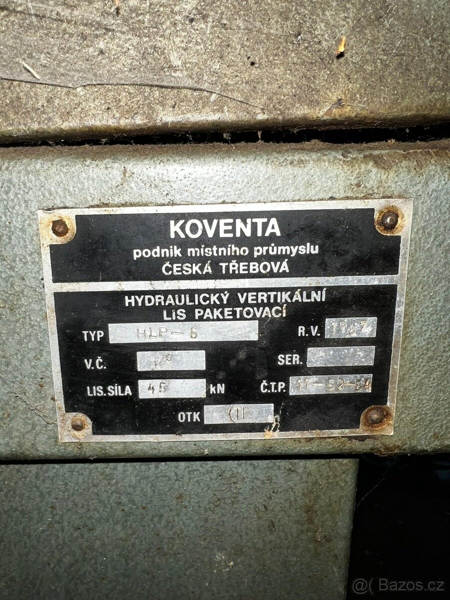 Hydraulický vertikální paketovací lis KOVENTA HLP-6 - 3
