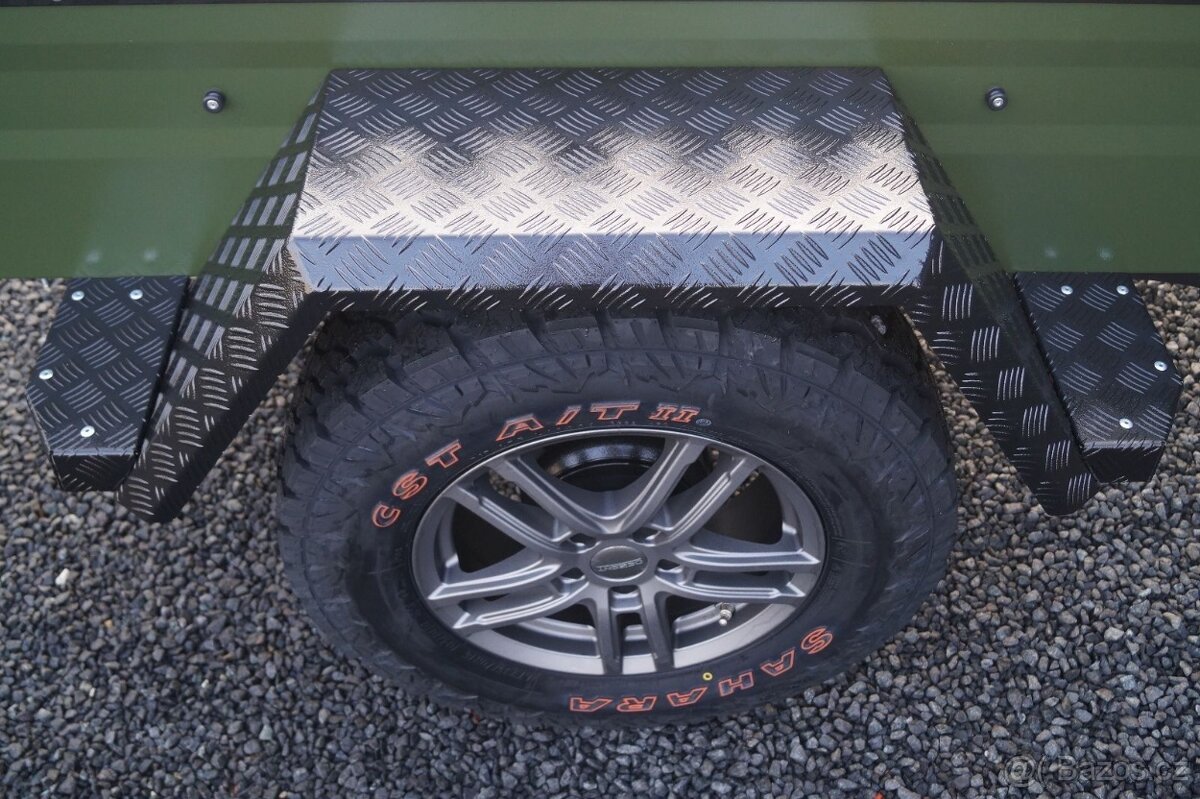 Kvalitní OFFROAD Přívěsný Vozík Valník 1t Zelený Böckmann