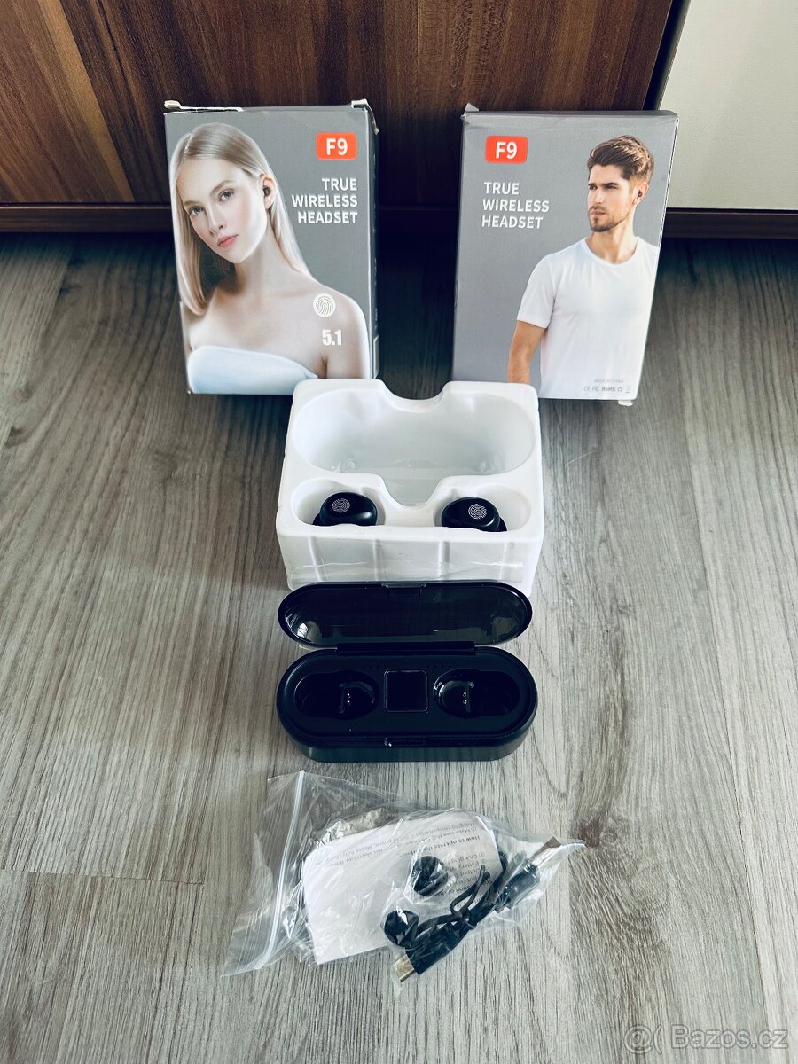 Bezdrátové sluchatka s powerbankou - 3