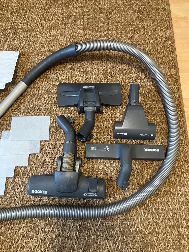 PRODÁME ZNAČKOVÝ VYSAVAČ HOOVER - 3