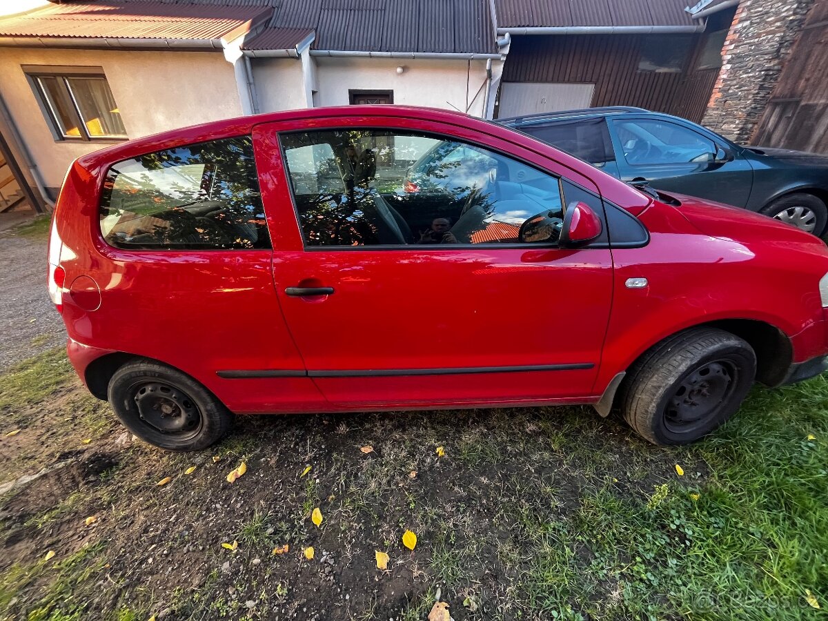 VW FOX 1.2 Benzín 40kw 3dveř - 3