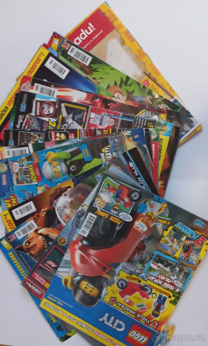 Figurka Steve + časopisy - 3