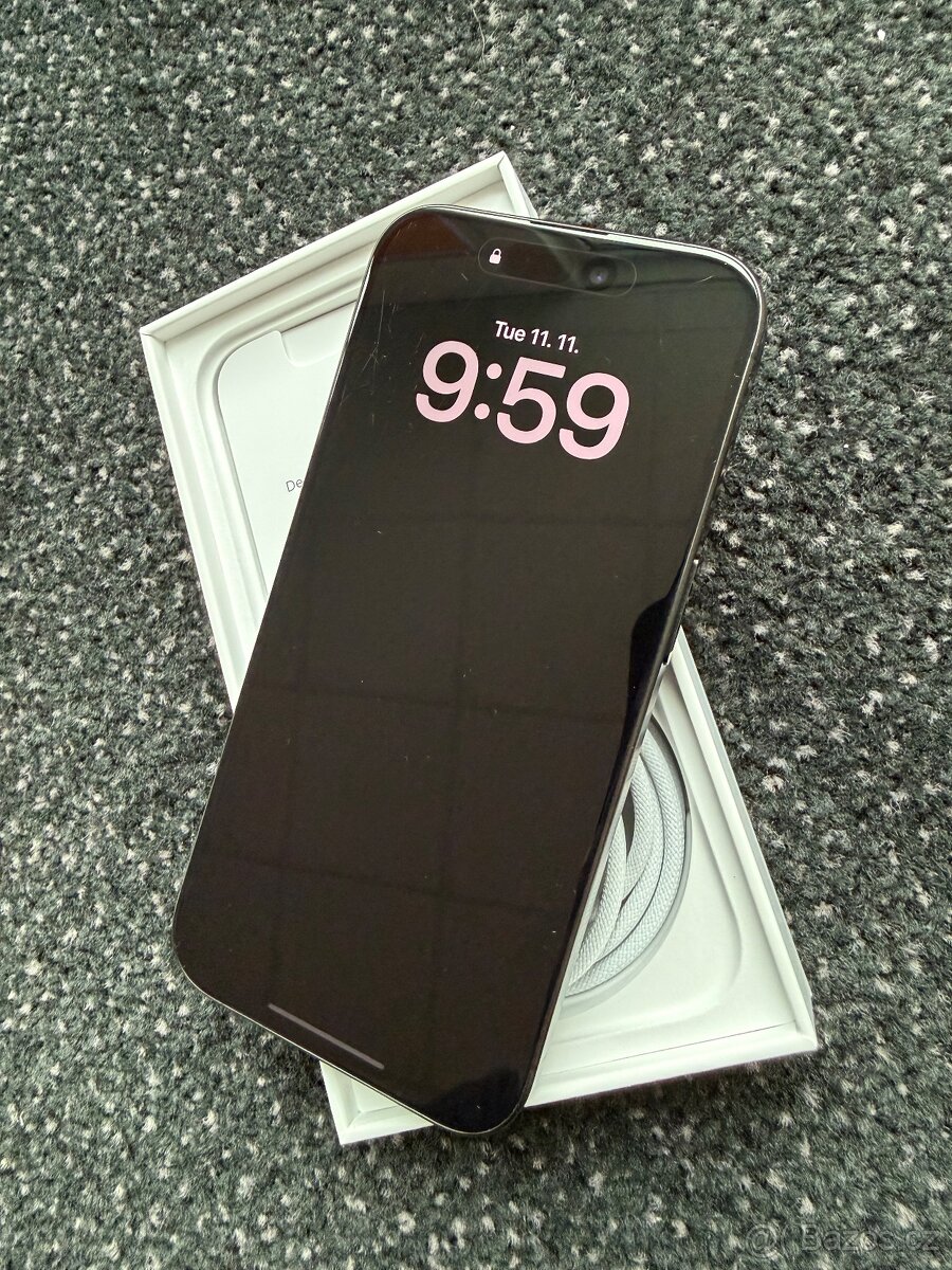 Apple iPhone 15 Pro 512GB - šedý - 3