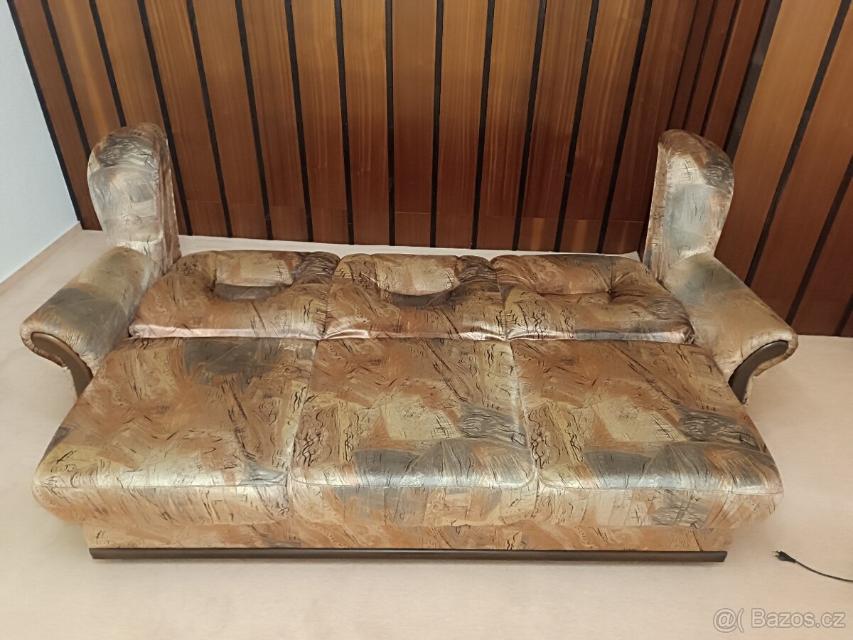 Rozkládací pohovka - 3