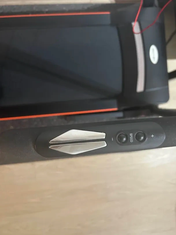 Běžecký pás BROTHER GB4000A - 3