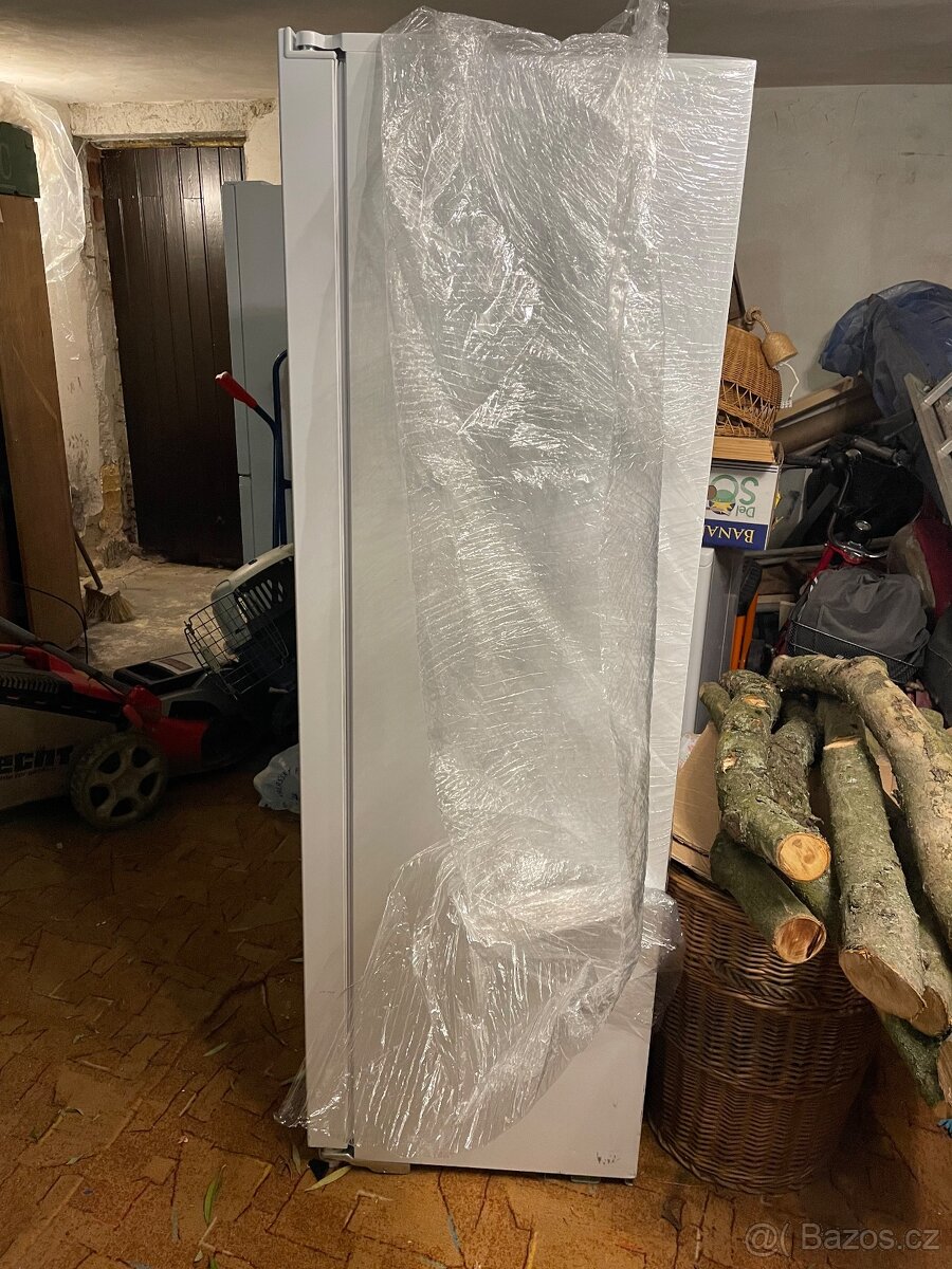 Americká lednice ETA - 3