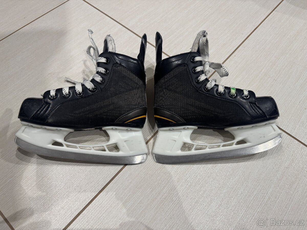 Brusle Bauer Supreme UK Y13,5, EUR 32 - 3