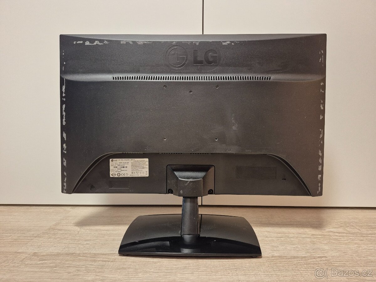 Monitor LG IPS235V - Full HD, IPS, 23" - 3