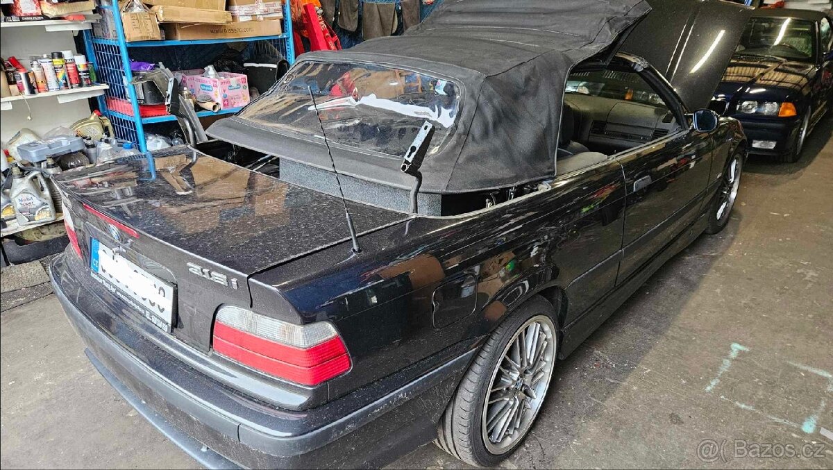 BMW e36 cabrio dily stahovani strechy - 3