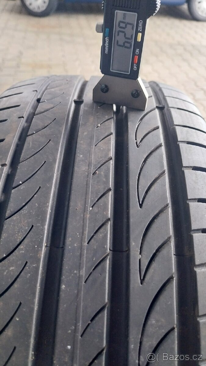 Prodám 2 x letní pneu Pirelli 215/55/17 - 3