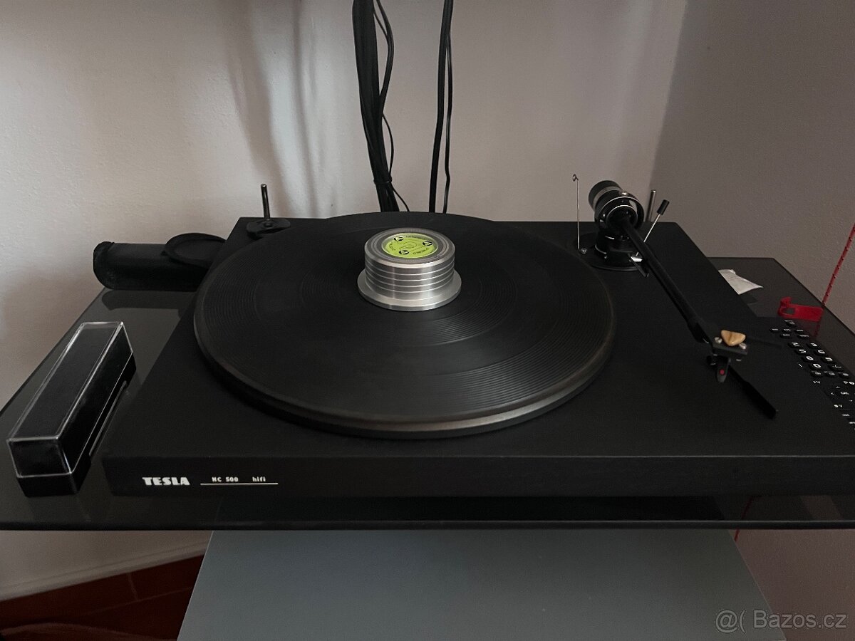 Gramofon Tesla - 3