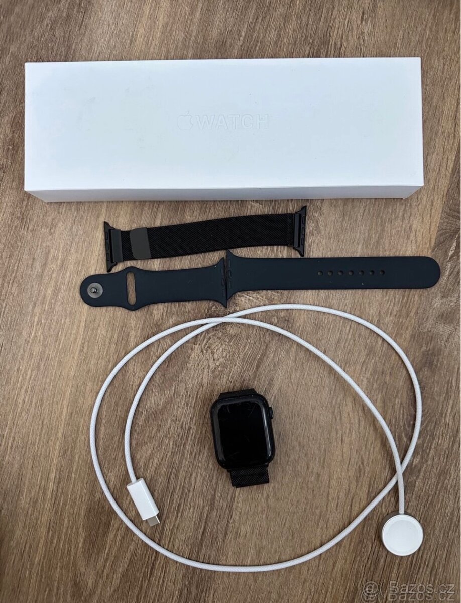 Apple Watch 9 45mm - 3