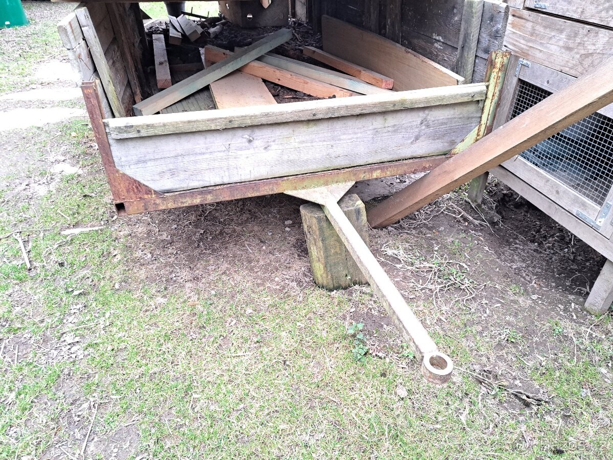 vlek za traktůrek - 3