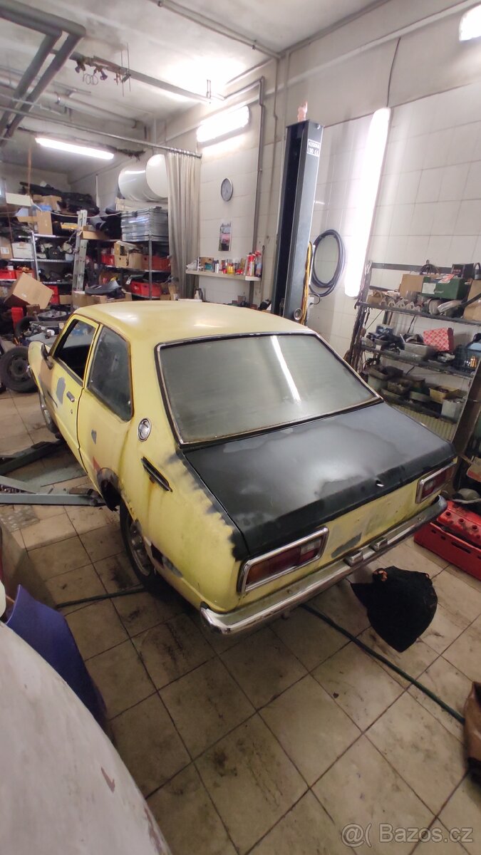 Toyota Corolla ke30 - 3