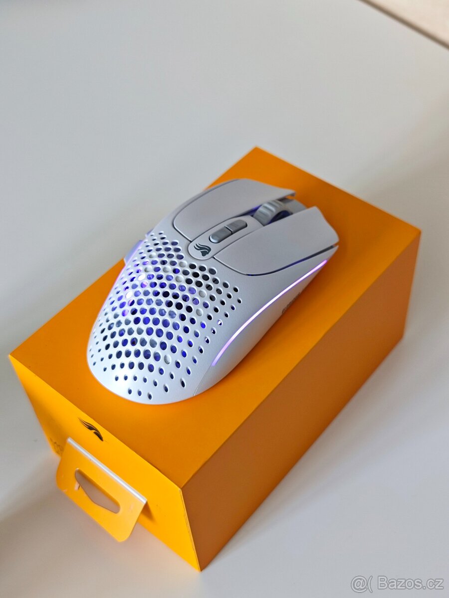 Glorious Model I2 Wireless - bílá - 3